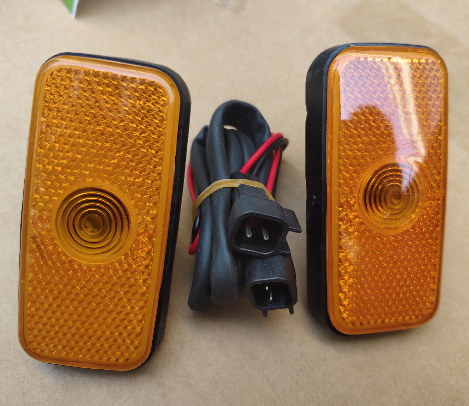 OEM YC155034AC Sidelamp For Ford Transit