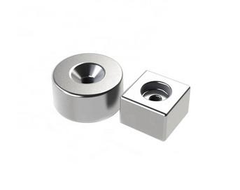 Commercial Round Magnets With Hole In Center Ni - Cu - Ni Coating