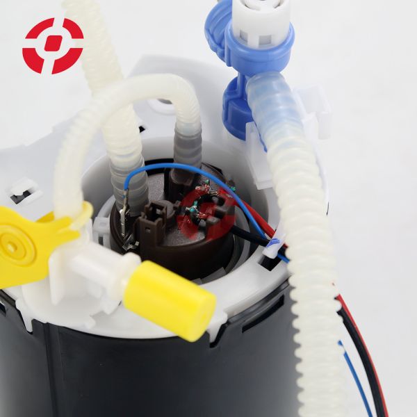 Auto Parts OE LR057235/LR026192/LR036126 Petrol Pump Oil Pump Assembly For 12 Land Rover Evoque/06-14 Range Rover Evoque Generation 2