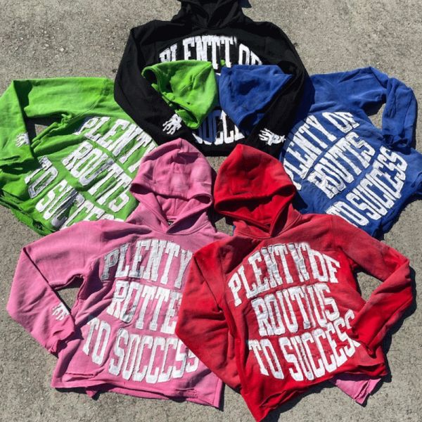 Francés Terry Slim Fit con capucha de gran tamaño en dificultades con capucha de diseño de corte de borde de cultivo