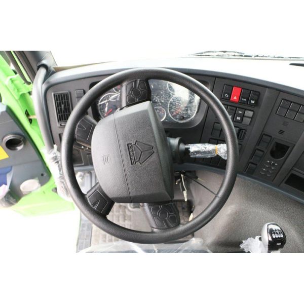 30 Ton Sinotruck HOWO Tipper Dump Truck ZZ3257N3847A Euro 2