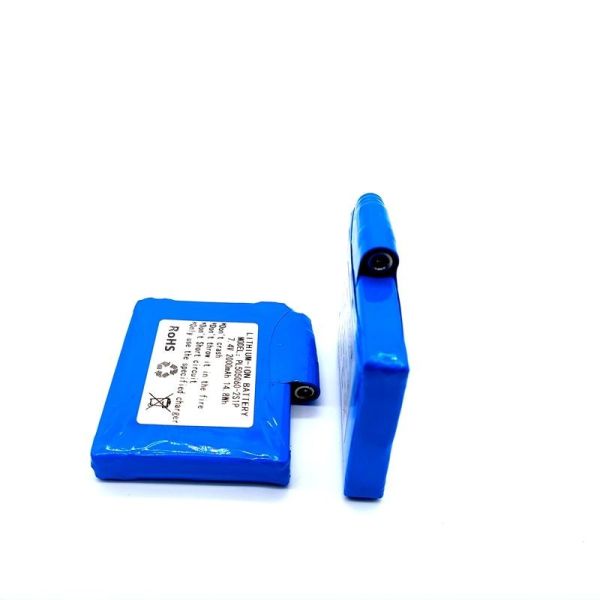 High Capacity 7.4V 2000mAh Lithium Polymer Battery Pack with 500 Times Cycle Life
