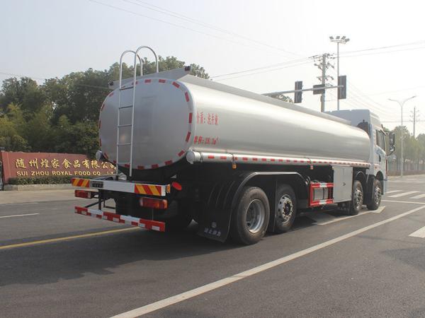 Liberation 28.5 Cubic Runzhixing 6x4 Liquid Supply Truck