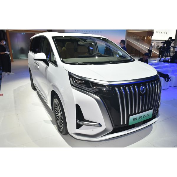 Tengshi 1.5T электрические 7 Seater MPV весь привод 180km/h колеса заткните в гибридных автомобилях