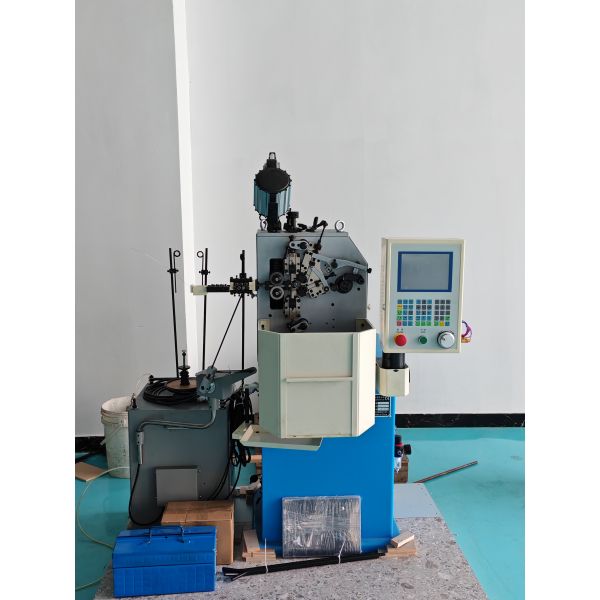 Multi Functional Spring Coiling Machine For Taper Springs / Clip Spring