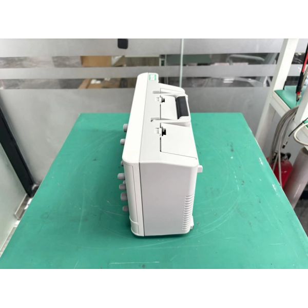 Keysight Agilent MSOX3104T Осилоскоп смешанного сигнала: 1 ГГц, 4 аналоговых плюс 16 цифровых каналов