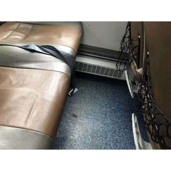 61 Seats Second Hand Tourist Bus 2014 Year With Diesel Strong Engine