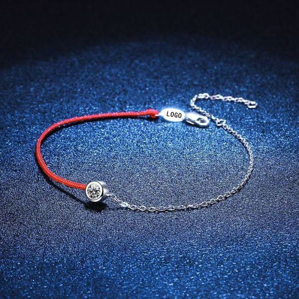 Varía según el diseño. Pulsera de plata S925. Joyería que ofrece alta durabilidad y diseños elegantes para compradores minoristas y distribuidores.