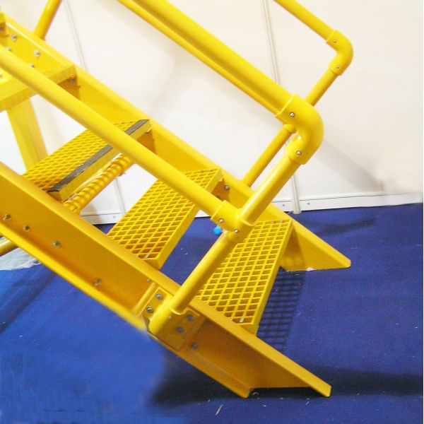 Corrosion Resistant FRP Round Tube Handrails Higher Strength Light Weight Advantage
