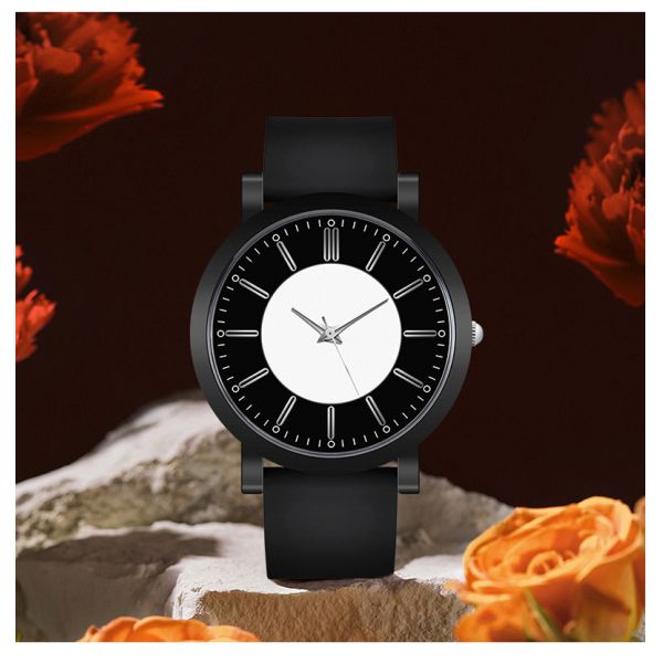 Simple Black Waterproof Men's Quartz Watch