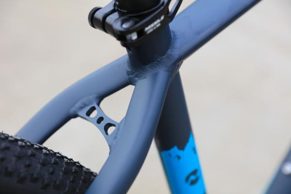Bicicleta de montanha ajustável para adultos 13,9kg Peso da bicicleta Frente e freio de disco traseiro