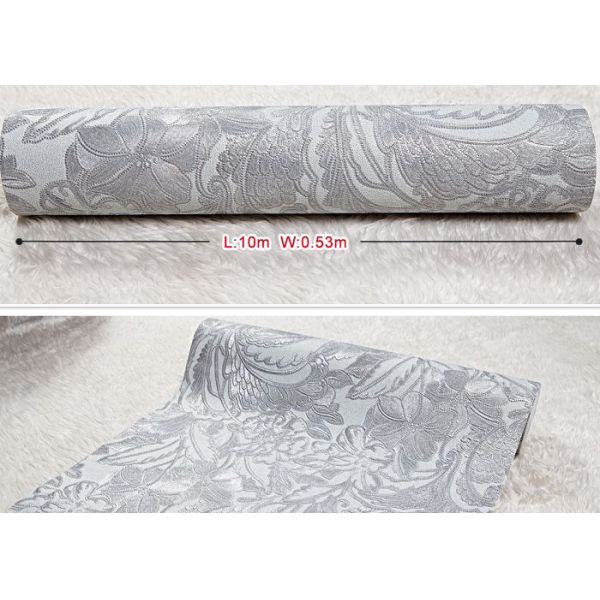 Classic Style Embossed Living Room Wallpaper with Light Green Floral Pattern