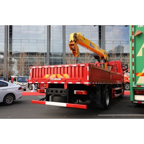 8х4 грузовик крана монтированный китайский бренд Howo 350hp Weichai двигатель XCMG рука сильная мощность