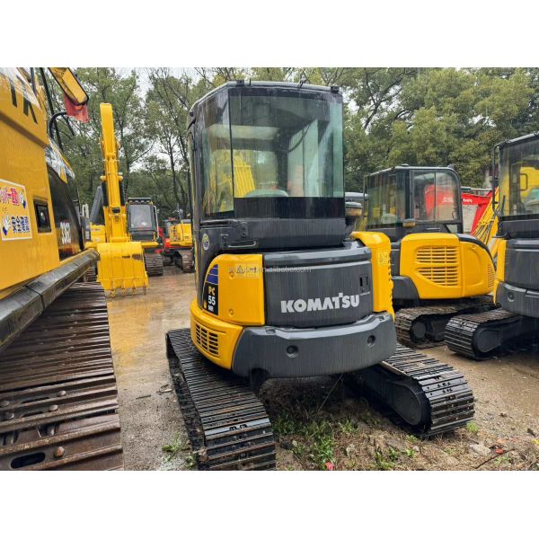 5.5T Used Mini Excavator Used Digger Used Komatsu Pc55 2450mm 1760mm 0.15m3