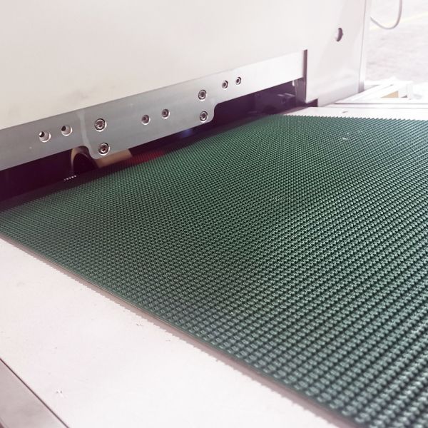 HX100 Feeder designed to feed book blocks automatically for hardcover perfect binding and stitching book production lines