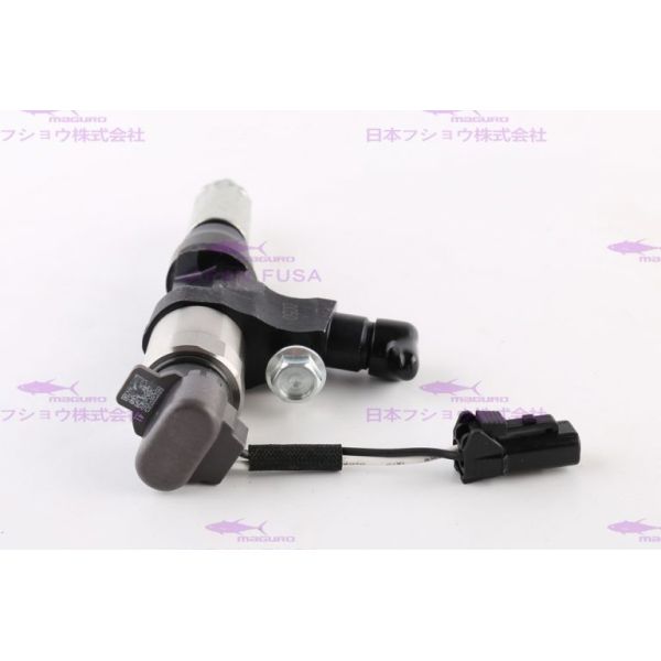 инжектор дизельного топлива 23670-E0050 для HINO J05E-TM SK200-8