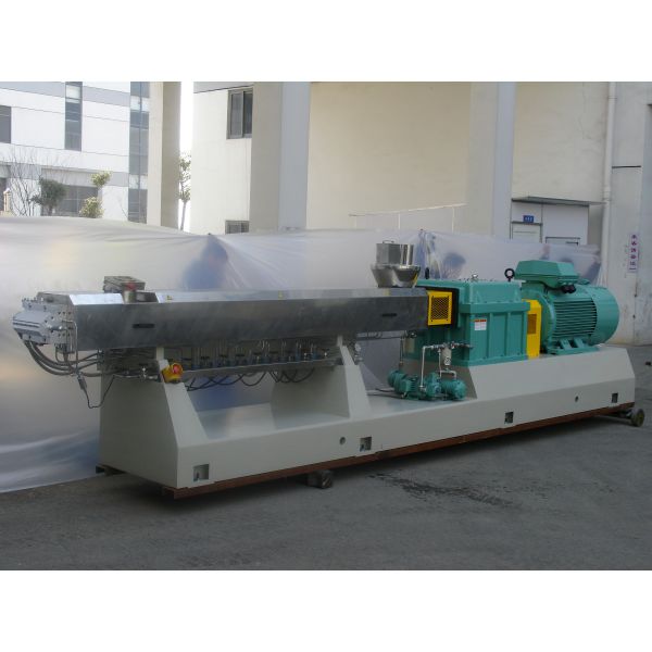 GF PP LDPE PET Plastic Pelletizing Extruder Machine Polymer Compounding