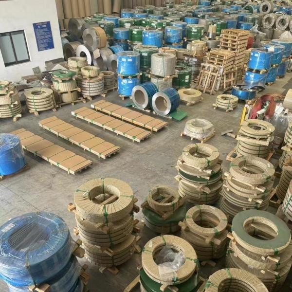 304 2D Finish 0.1mm Thickness  DIN 1.4310 EN 1.4301 Tensile Strength 1000Mpa Cold Rolled Stainless Steel Coil