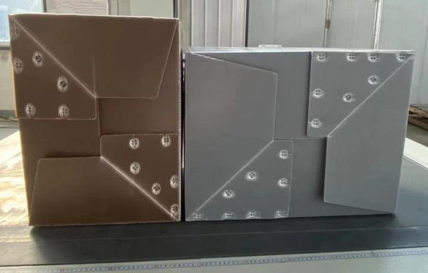 Green / Blue Plastic Reusable Boxes Durable Corrugated Plastic Totes