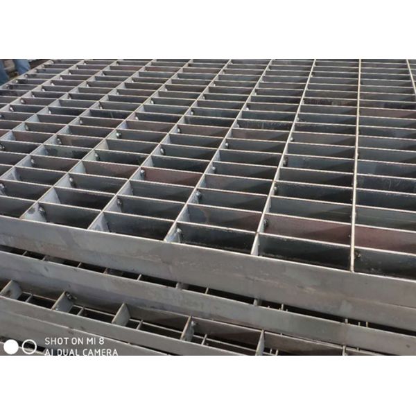 Grille en acier Untreatment 15 de serrure de presse de Q235/S235jr - W 4 1000*1000 millimètre