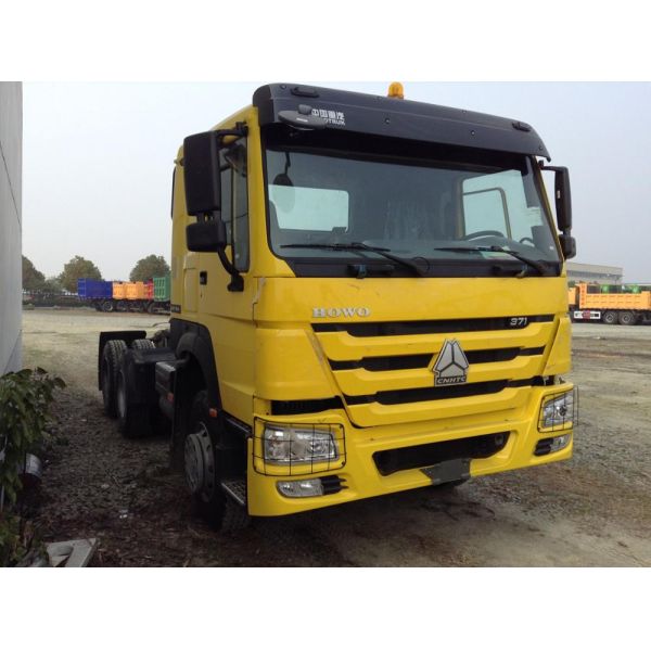SINOTRUK HUAWIN 3 axles concrete mixer semi trailer