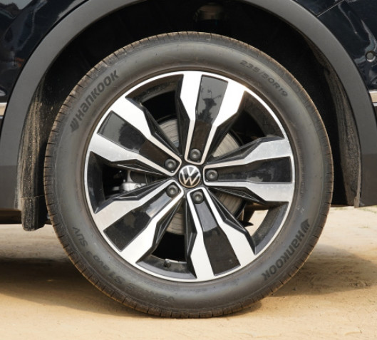 Tiguan l 2023 модельная 330TSI автоматическая 4WD R-линия на полную ставку места варианта 7 Yuexiang