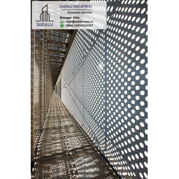Customized Aluminum Perforated Veneer Panel Metal Pallery Decoration Screen