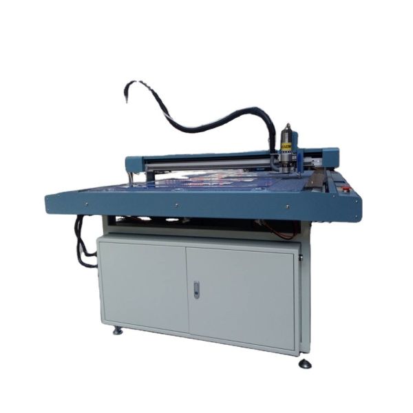 Lightweight 1500*1200mm PVC Acrylic Cutting Machine with All Aluminum Countertops for Garment Manufacturing Template