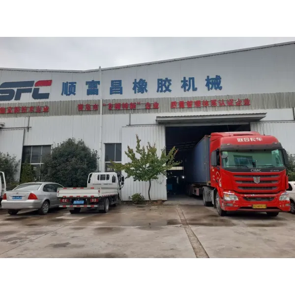 Forced Feed Rubber Extruder with Hydraulic Head and 55kW Motor Power for Tire & Hose Production