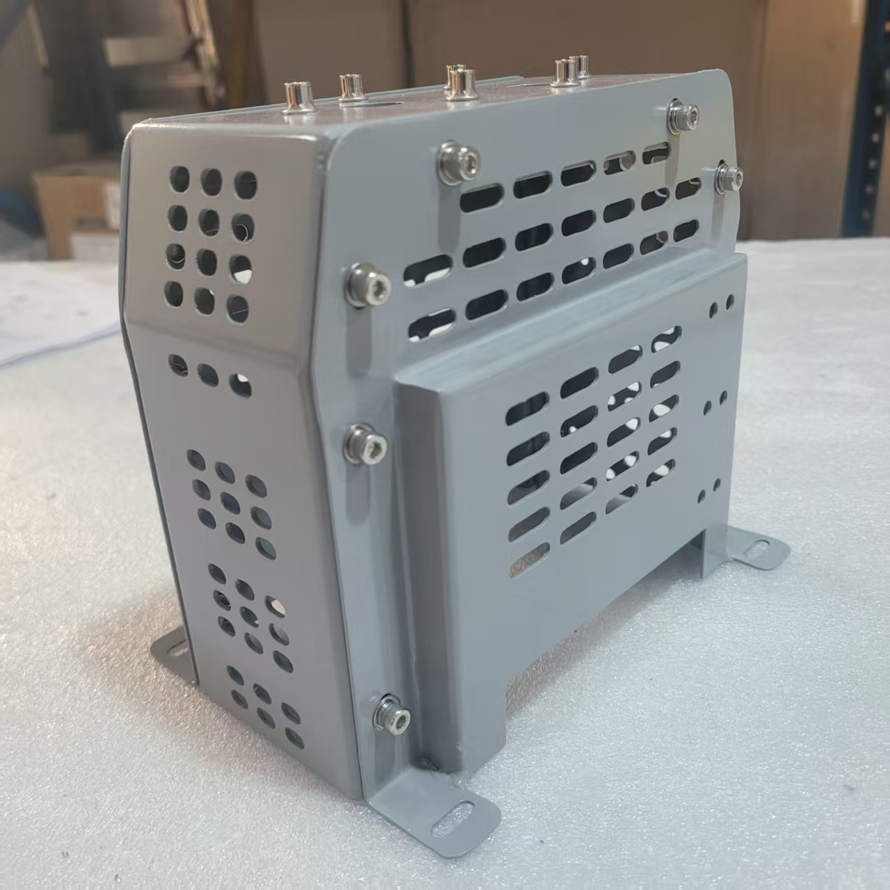 Versatile Sheet Metal Fabrication Custom Industrial Equipment Enclosures For OEM Manufacturing