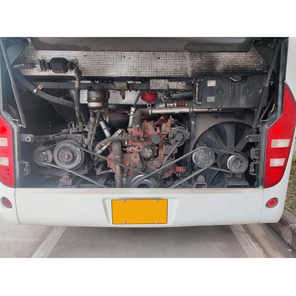 Yutong Diesel Coach Buses Euro 5 Usado Bus Turístico Deslocamento LHD Posição de direção 12m