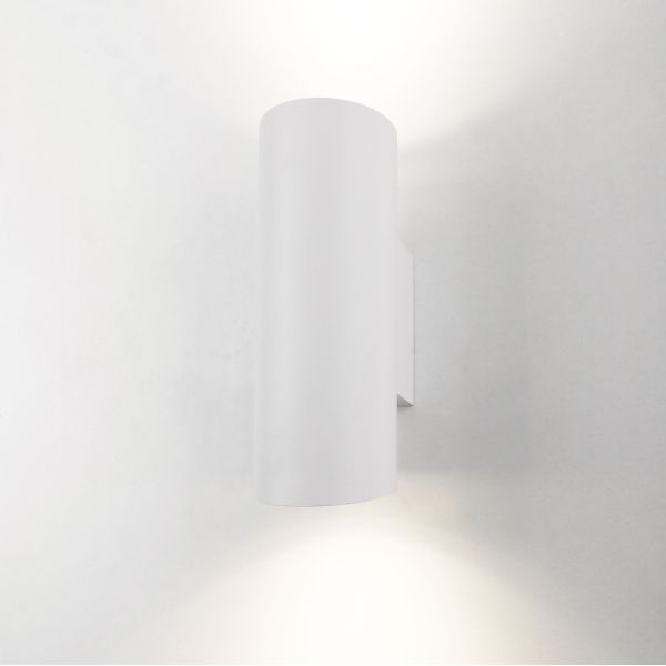 14W IP54 Outdoor Up And Down Wall Lighting 2*7W Cylinder Aluminum Material 3000K 24 DEGREE