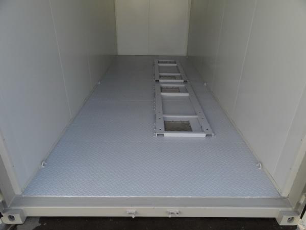 Dry Equipment Shipping Containers 20ft Transportation Storage Length 6058MM