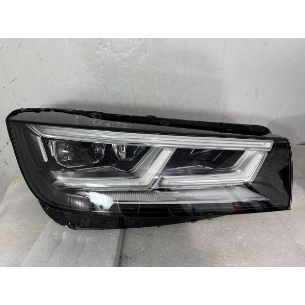 Waterproof Audi Q5 Headlamp Replacement Used Right Headlight Assembly Part
