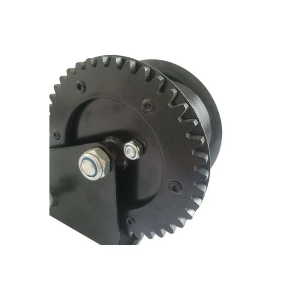 Black Portable Hand Winch With Brake 545kg Capacity With One Year Warranty