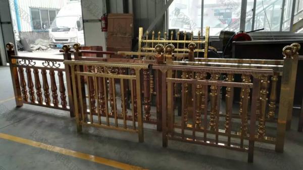 Máquina de aço inoxidável do chapeamento do arco da mobília, cadeiras do metal e equipamento do revestimento do ouro PVD das tabelas