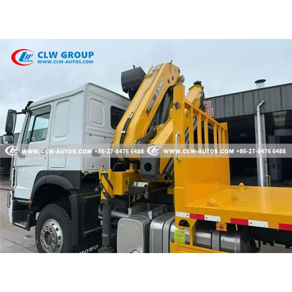 Sinotruk HOWO 6x4 Flatbed Wrecker Truck with 10 Ton Knuckle Boom Crane