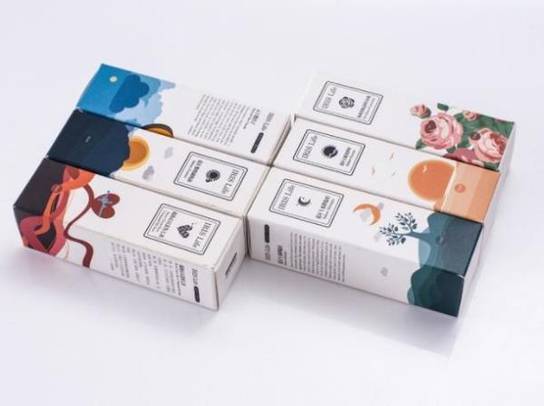 33x33x110mm CMYK Luxury Cosmetics Box , GMI Custom Logo Packaging Boxes