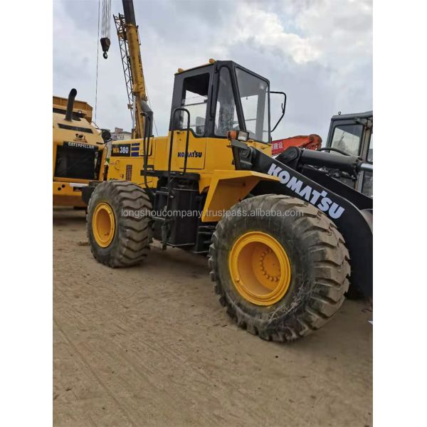 Komatsu WA380-3 Secondhand Loader with Komatsu SA6D114 Engine and Low Working Hours