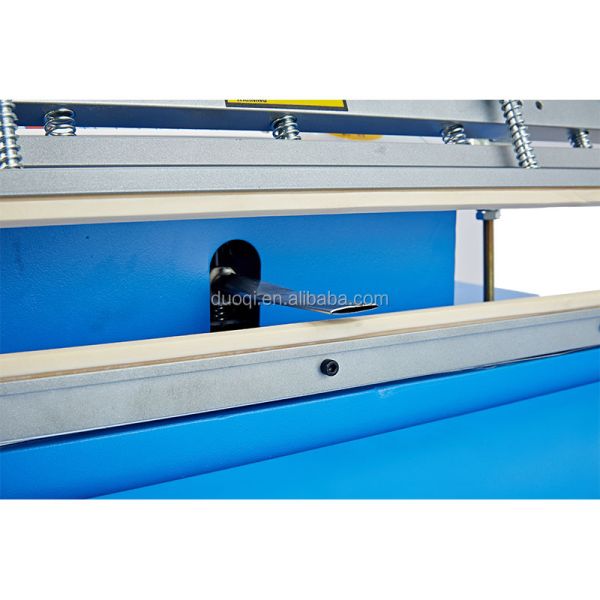 120 Вт Газовая промывка DUOQI DZQ-500TE Вакуумная упаковочная машина для мяса, мяса индейки и рыбы