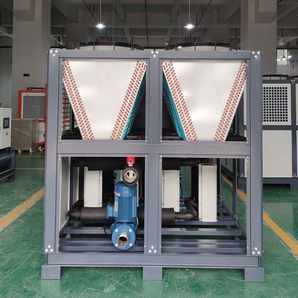 R410A R404A Refrigerador de agua por tornillo refrigerado por aire 120KW Máquina de refrigeración de agua industrial 40HP