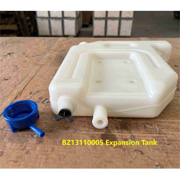 Танк расширения BZ13110005 Части для грузовиков Shacman Резервуар охладителя
