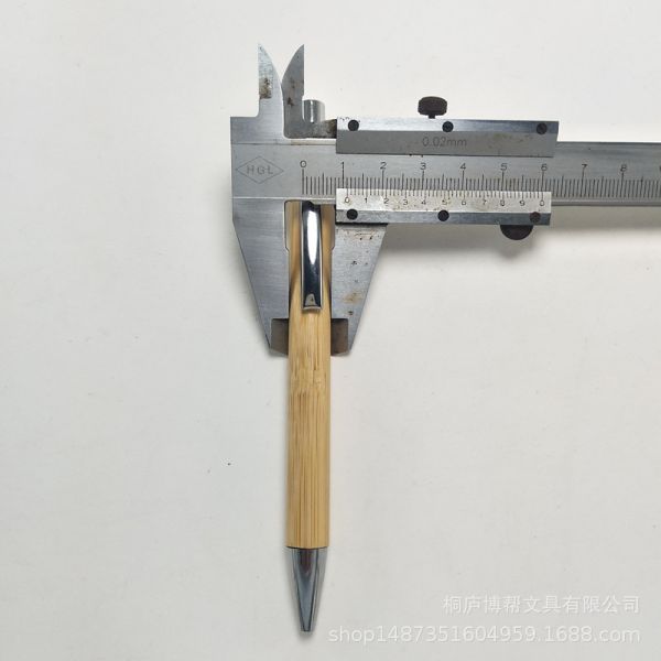 Plastico LOGO personalizado Bolígrafo de bambú reciclado Bolígrafo de madera Ancho de escritura 0,5 mm