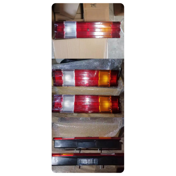 Mercedes Pump Truck Rear Tail Light Assembly OE No. 0015436370 0015406270 Wattage 24W