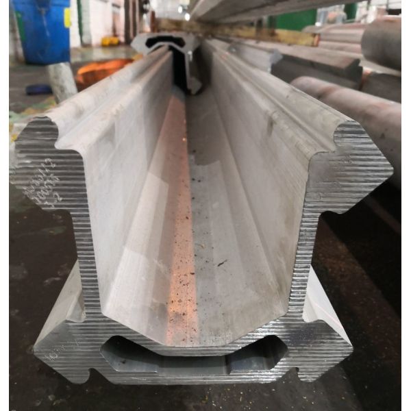 Слон части сверла утеса запасные используемые на штранг-прессованиях буровой установки 7020 6000MM структурных алюминиевых