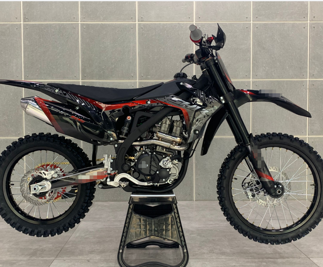 Fashionable 4 Stroke Long Distance Enduro Motorcycles Multiple Color