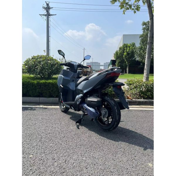 HH-TBMT12  Adult high speed scooter