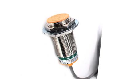 Magnetic Metal Industrial Proximity Switch , Inductive Prox Switch Simple Operation