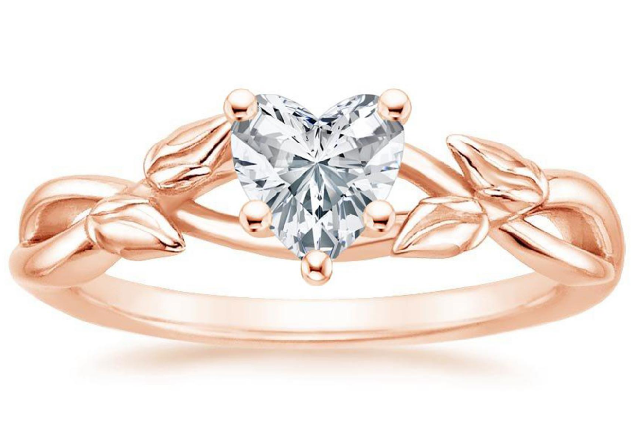 Сердце OEM формирует кольцо Moissanite, 5.5mm 9k подняло карат кольца золота 0,6