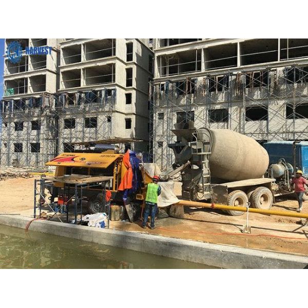 Pompe concrète de remorque de la capacité 0.6cbm  HBT9018K 60m3/H de trémie